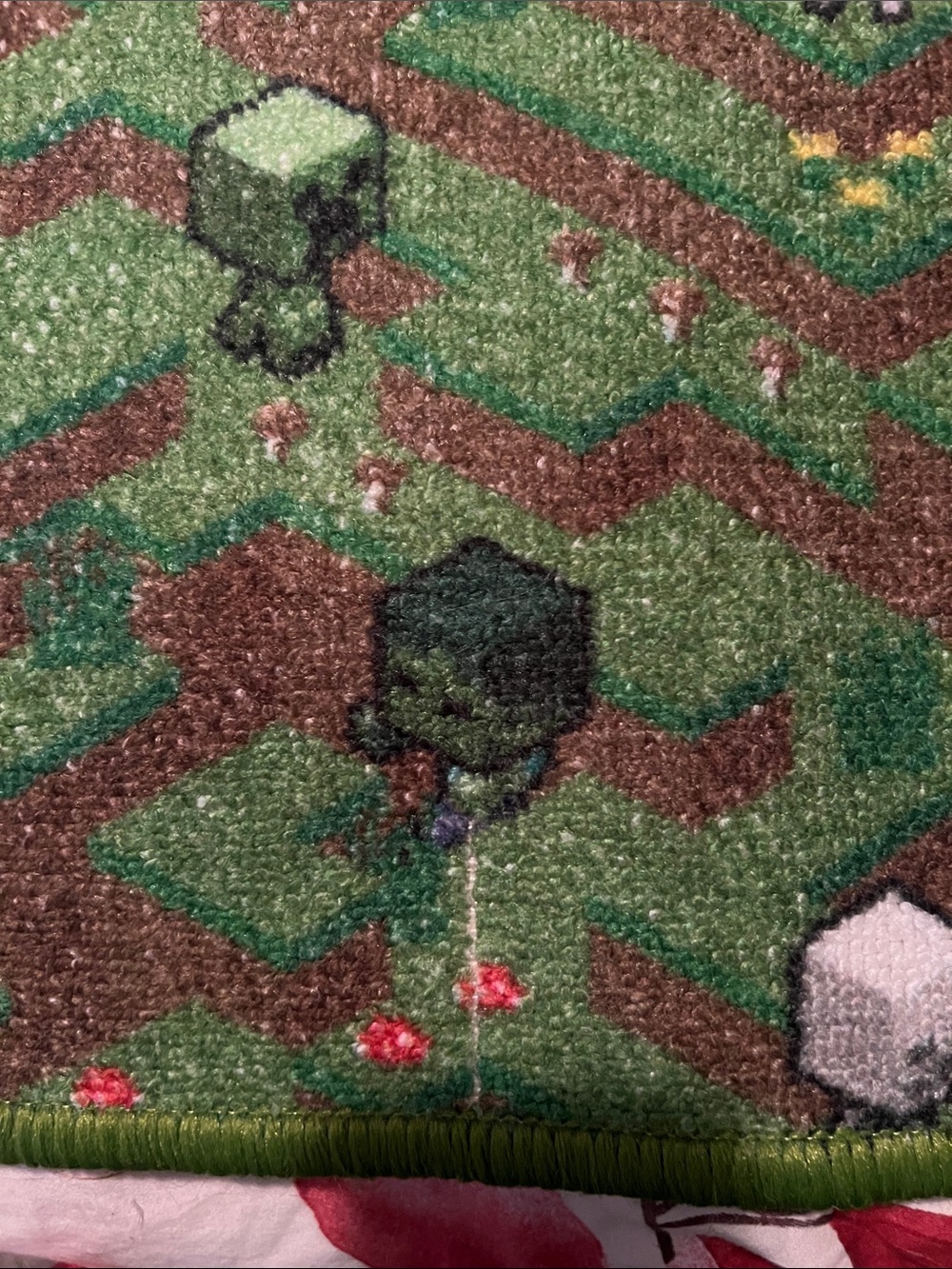 Minecraft Green Pixelated Game Rug - Picture 3 of 5